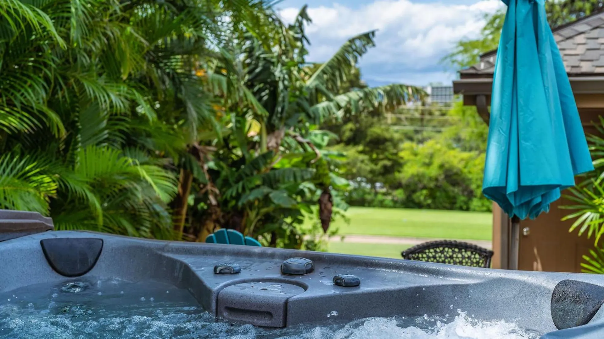 Holiday home Kaanapali Hini New Pool - Fully Remodeled - Across The Street From Kaanapali Beach Lahaina