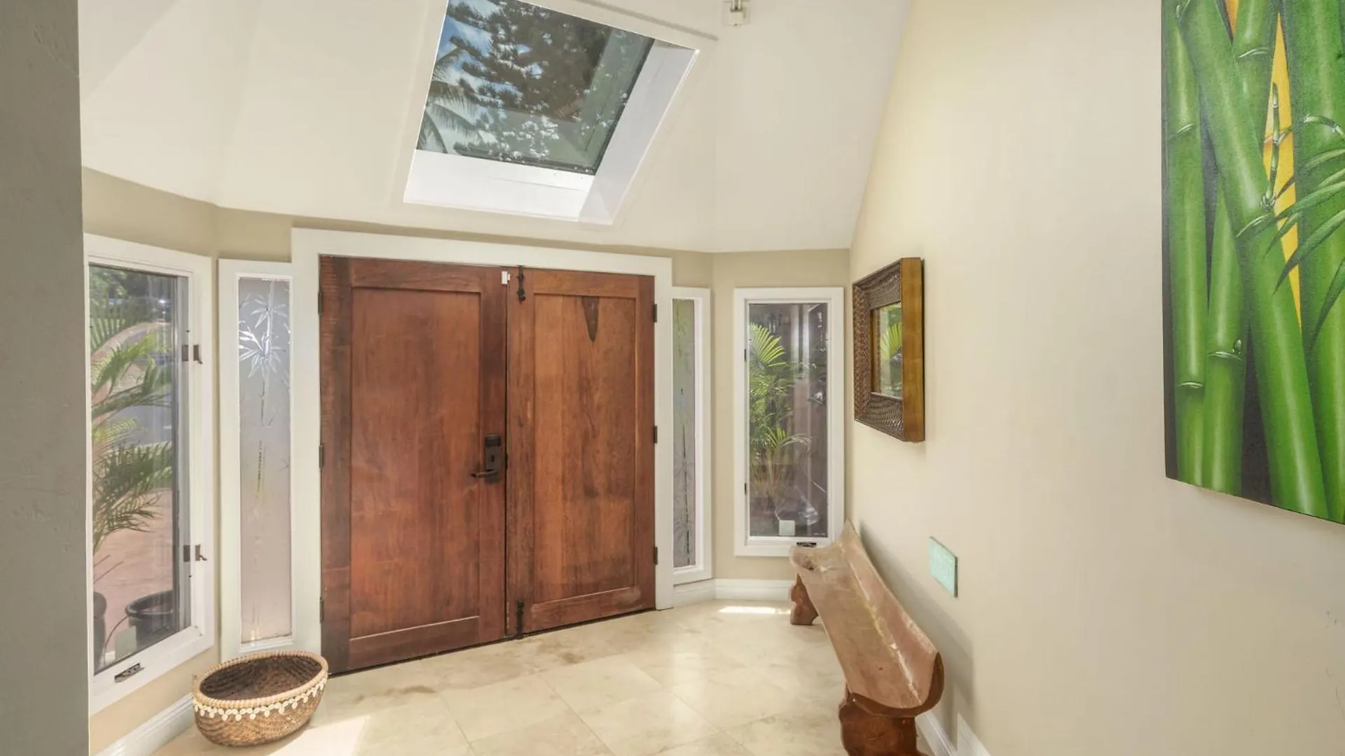 Holiday home Kaanapali Hini New Pool - Fully Remodeled - Across The Street From Kaanapali Beach Lahaina United States