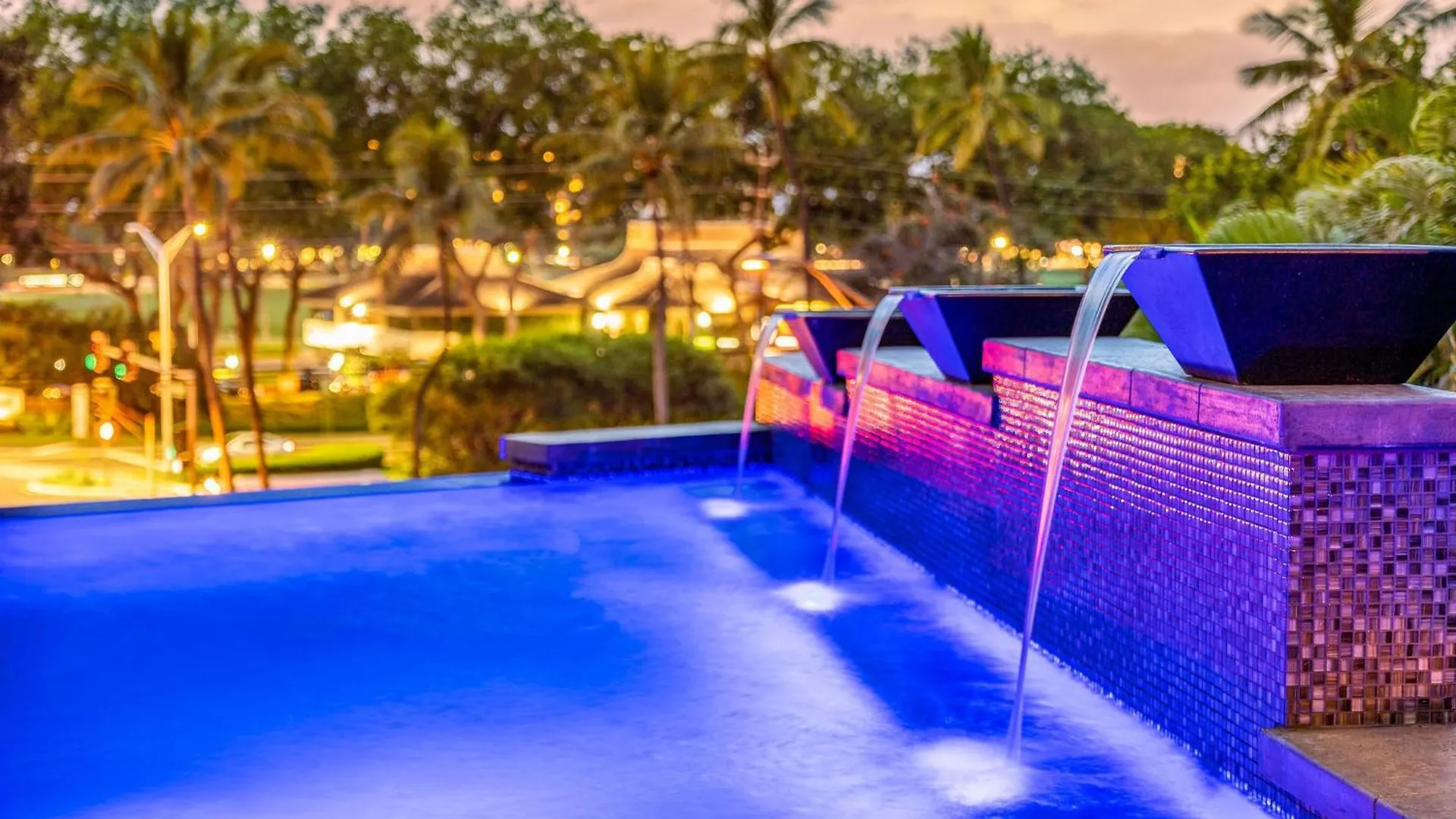 Kaanapali Hini New Pool - Fully Remodeled - Across The Street From Kaanapali Beach Lahaina United States