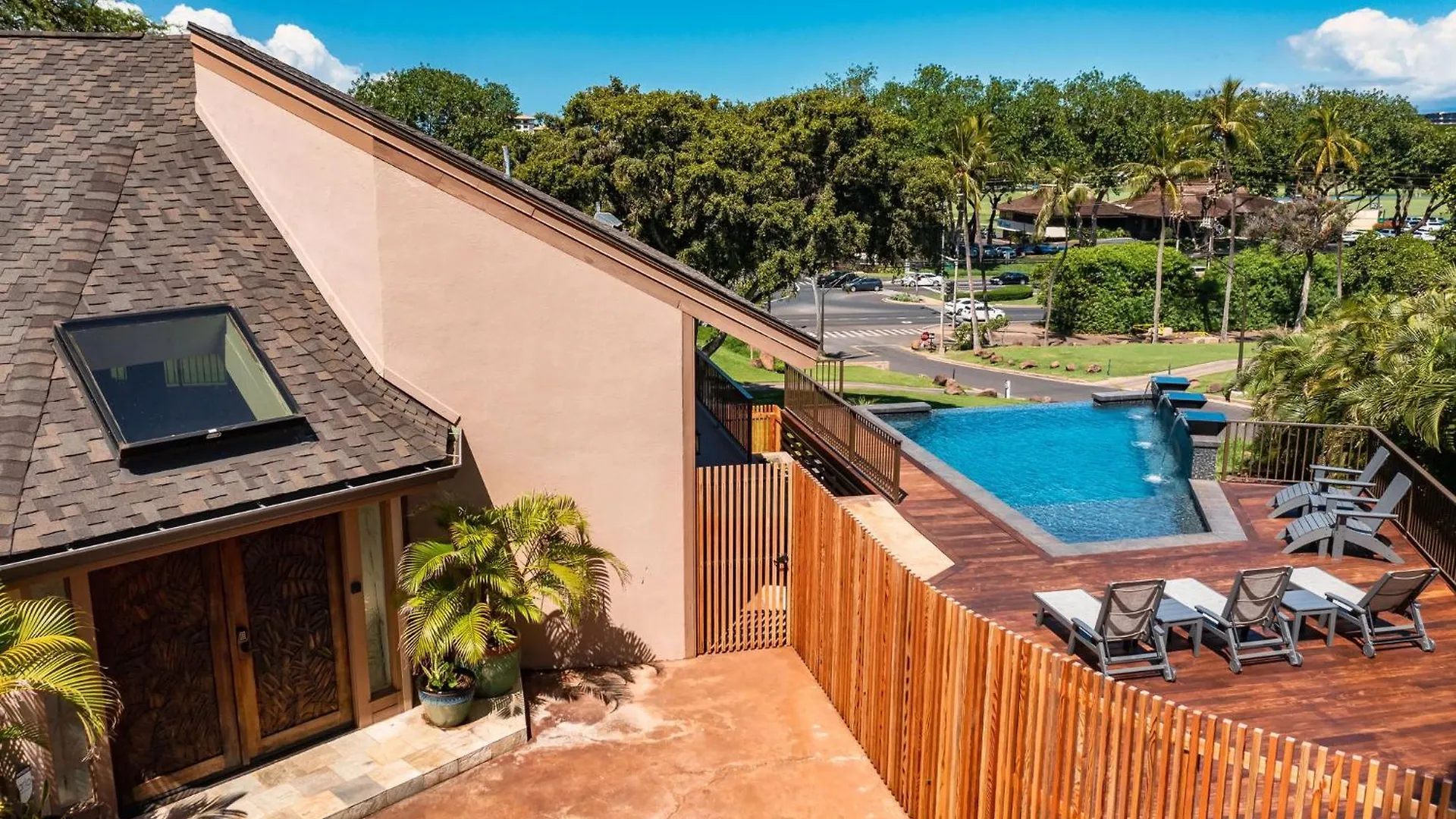 Holiday home Kaanapali Hini New Pool - Fully Remodeled - Across The Street From Kaanapali Beach Lahaina